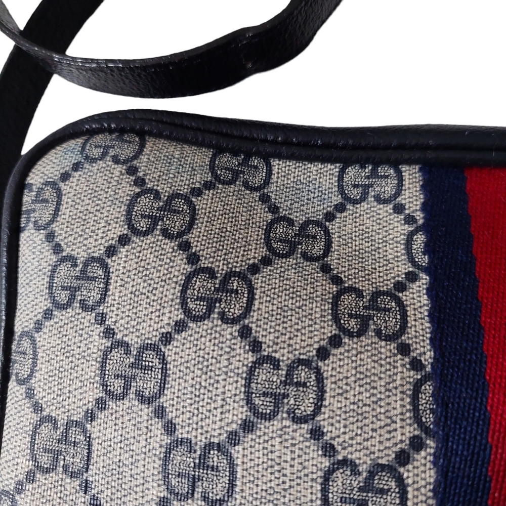Gucci Vintage Crossbody bag. - Picture 4 of 16